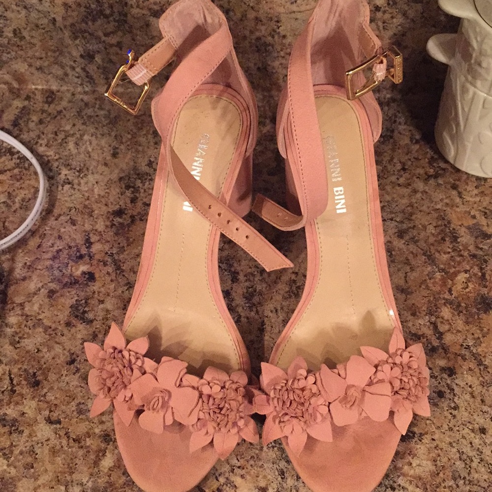 Gianni Bini heels